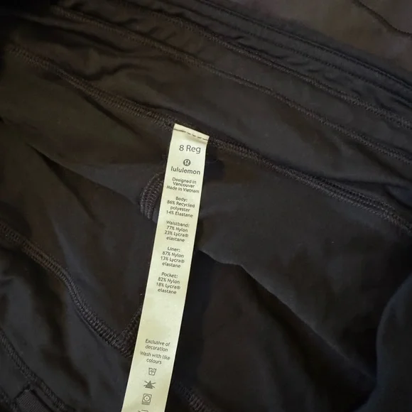 Lululemon Athletica Black Skirt - Picture 3 of 3